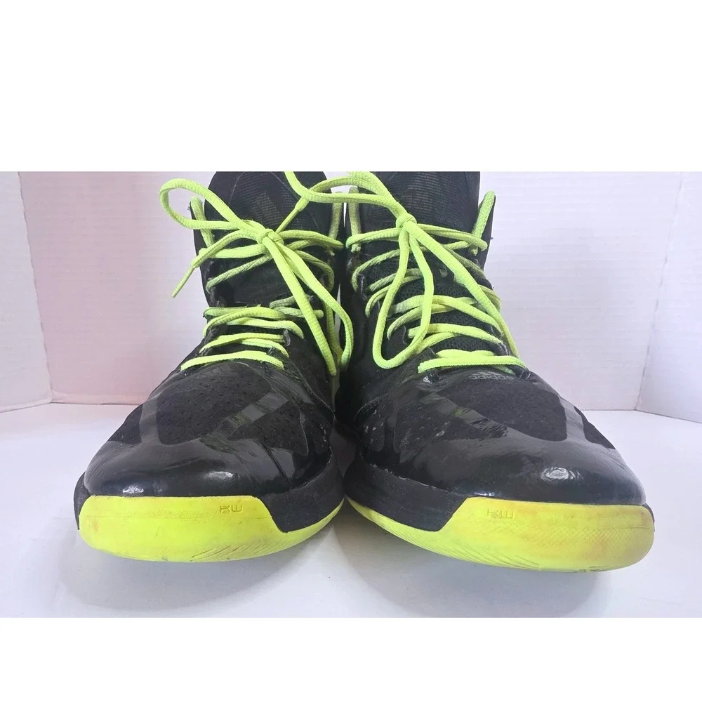 Adidas Isolation 2 Basketball Shoes Mens 13 Black Electric Yellow CALLOUT